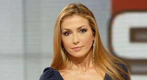 Francesca Senette: «Cacciata dalla Rai da un giorno all'altro nonostante un contratto, ora insegno yoga. Il mio ex mi picchiava, non l'ho mai raccontato»