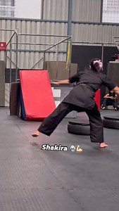 537K views · 11K reactions | Shakira 屢 or patola  ???? Tags - memes , fun , relatable , patola , trend , shakira , dance , cute , mma , strong , strong girl , power , punjabi song #fun #relatable #memes | Shraddha Rangarh | Facebook