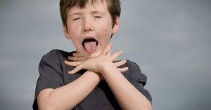 Cómo actuar ante un atragantamiento en los niños