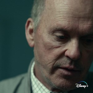 Dopesick, une série originale Disney inspirée d'une histoire vraie,avec Michael Keaton en streaming dès maintenant sur Disney . | Disney