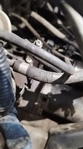 Be very careful with your fuel lines! 😨