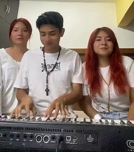 1.6K views · 135 reactions | SANTO, SANTO Canta: Ministerio Alfa y Omega | Católico Cántale | Facebook