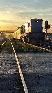 47K views · 834 reactions | - مغادرة قطار  الطلبة الشلف ----- خميس مليانة - 18:15 السبت 15 فيفري 2025. - صافرة القطار  | محطة القطار - Train Station | Facebook