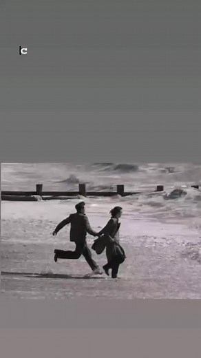A Romantic Beach Run: Love and Connection