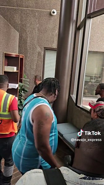 Our new drivers taking a tour of the Navajo office during orientation today. #NavajoExpress #truckersoftiktok #truckers