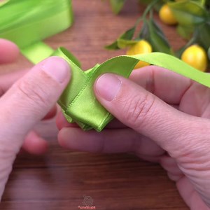 ✅️We make New Year's flowers from ribbons.. | Crochet&Knitting by marifu6a