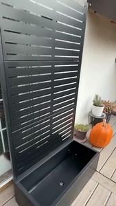 Metal Planter Box with Trellis for Patio, 35" L×16" W×71" H Raised Garden Bed for Climbing Plants, Privacy Screen with Planter Box, Drainage Hole for Climbing Plants (White)