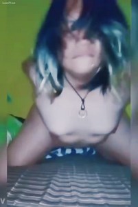 Bdsm amateur avec une étudiante sous l'emprise d'un quadragénaire