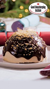 If Christmas pudding isn't for you, don't panic. Our Good Housekeeping Institute panel blind-tasted a range of Christmas dessert centrepieces from all the major supermarkets and independent brands, and this beauty came out on top. ❄️ With a score of 87/100, our panelists loved the combination of rich chocolate sauce and light and airy semifreddo in this ASDA Extra Special Chocolate & Honeycomb Avalanche Dessert. #GHI #christmastastetests #asda #avalanachedessert | Good Housekeeping