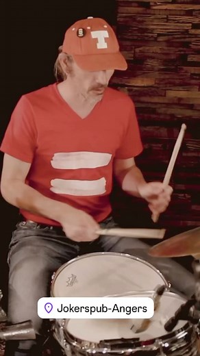 📅🎉 Rejoignez-nous ce vendredi 19 avril à Angers (49) pour une double dose de groove ! D’abord à la FNAC à 17h30 pour un « showcase » spécial, puis juste après au @jokerspubangers49 à partir de 20h45 ! 🎶🍻 #jokerspub #alexgrenier #alexgrenier4tet #angers #concertangers | ALEX GRENIER