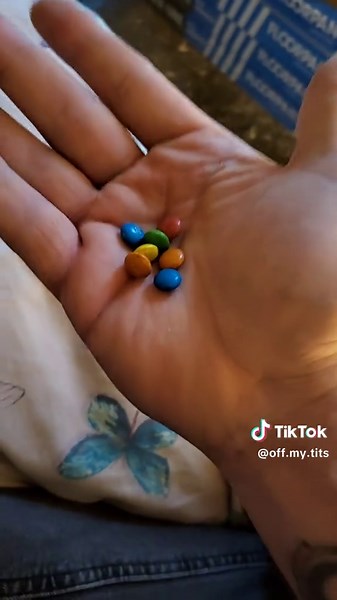 off my tit's 👌🫣🤣 (@off.my.tits)’s videos with original sound - off my tit's 👌🫣🤣