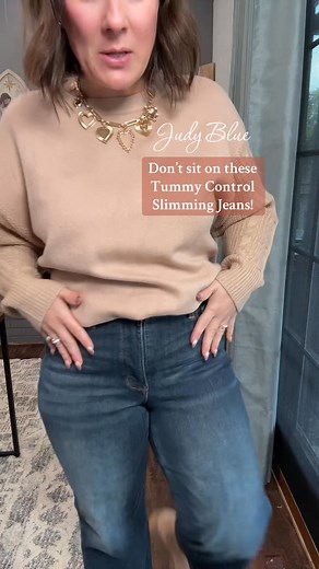 These Judy Blue slimming jeans are magic ✨ The tummy control panel smooths everything out without feeling tight — stretchy, flattering, and seriously confidence-boosting. #TummyControlJeans #JudyBlueJeans #MidsizeStyle #ShortGirlFashion #stretchydenim | Finds and Deals With Jess