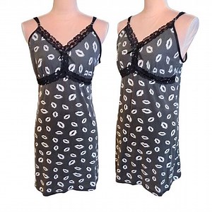 Y2K Black White Lips Printed Lace Trimmed Chemise Mini Slip Dress Large