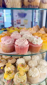 All the flavors you favor! Jumbo cupcake week is in full swing so pick out yours today! Better yet? Pick out one for a teacher you appreciate for their hard work! We are open until 5pm. Jedwardsgourmet.com • • • • #jedwardsgourmet #kokomobakery #indianafoodie #jumbocupcakes #teacherappreciationweek #shoplocal | J Edwards Fine Chocolates Gourmet Cakes
