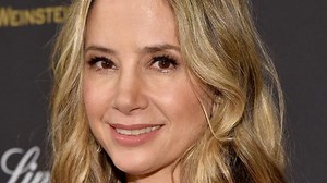 Mira Sorvino sorry for working with Woody