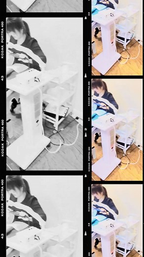 Our VTCT Level 2 & 3 combo beauty students are practicing high frequency facial for the first time 👏 A great technique and experience taught by our expert @belginbeautylab 🤩 Don’t miss the chance to join our upcoming intake on 22nd April For enrolment, kindly contact our admissions team on the following: 📞 : 02077769766 Or 📧 : admission@beauty-school.co.uk #VTCT #lsbm #beautytherapist #beautycourses #beautyschool #facial | London School of Beauty