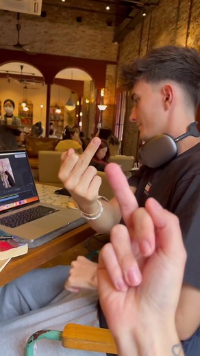 Nathan Goldblat trên TikTok