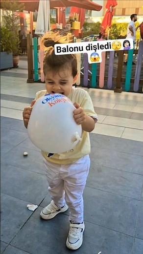 eyvah balonu dişledi😱🤦🏻‍♀️🎈🎈#shorts #short #shorts