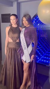 1.9K views · 81 reactions | Dos mujeres bellas 殺 Miss Universe Sheynnis Palacios Cornejo y Julia Gama primera finalista de #MissUniverso cuando ganó Andrea Meza de México. Dos reinas de belleza dignas representantes de América Latina | Fans de Shennys Palacios | Facebook
