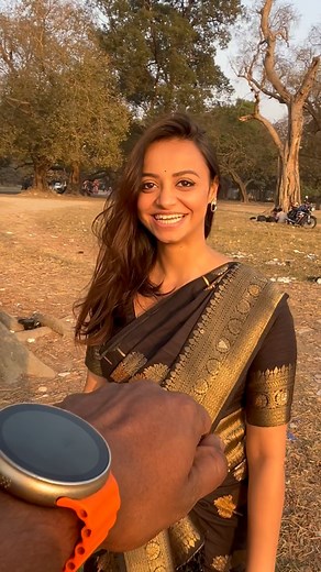 426 reactions · 5 comments | Her Reaction  Spread Love not hate  #viral #instagram #trending #reels #girl #foryou #video #chocolate #reaction #song #bollywood #cute #cutesmile | Raj Giyas | Facebook