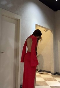 Ella_lee15 Cam Model: Free Live Sex Show & Chat