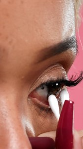 Long Nails? Remove Contacts Easily with the Cotton Swab Trick! 💅 | Beauty Pop