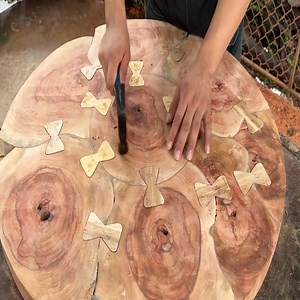 37K views · 436 reactions | How A Discarded Log Was Transformed Into A Unique Coffee Table | Woodworking Skill | Facebook