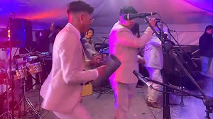 20K views · 242 reactions | Mix cumbias, Marquitos contactos 097983-2271 | La Máxima ONDA Ecuador | Facebook