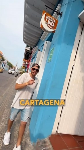 1.8K views · 81 reactions | Un recorrido por Media Luna Hostel✌️ | MEDIA LUNA Hostels | Facebook