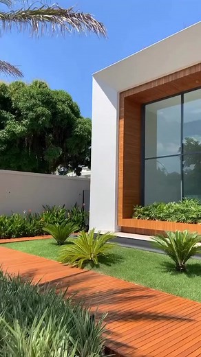 Energy Efficient/Environmentally FriendlyFrom materials used for insulation to heating and cooling systems and optimal positioning of rooms in relationship to the sun, the Modern home is designed to maximize energy efficiency and reduce the use of fuel. #NaqshaGhar #townhouses #houstonhomes #milliondollarhome #Durex # | Naqsha Ghar