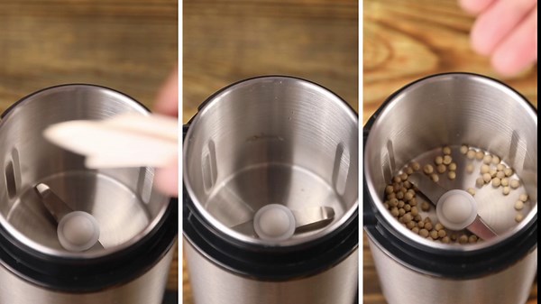 Coffee Grinder, Wirsh Electric Coffee Grinder, Quiet Spice Grinder, Stainless Steel Coffee Mill for Beans,Spices,Herbs with Clean Brush