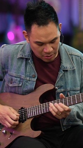 🔉 HEAR the G300 Raw ft. @jayleonardj (with special appearance by the Raw's cousin, the G300 Pro played by @sean_daniel_music) See it 👇🏾 https://bit.ly/G300Raw | Cort Guitars and Basses