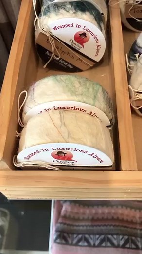 Need a gift idea? Look no further than felted soap wrapped in luxurious alpaca fiber! It’s a great gift for holidays, birthdays, baby showers, bridal parties… the possibilities are endless! Plus, as always, the proceeds go toward helping the Quechua people in the highlands of Peru. #ngo #nonprofit #quechua #feltedsoap #alpaca #fiber #gifts #education #economicempowerment #preventativemedicine | Quechua Benefit