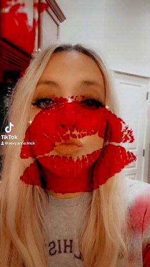 Good Morning kisses! #morning #morningvibes #kisses #goodmorning #woman | Anna Linck