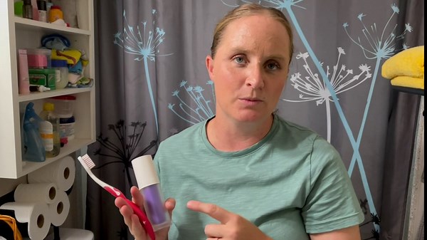 Purple Toothpaste for Teeth Whitening, Purple Toothpaste Whitening, Purple Toothpaste, Purple Teeth Whitening, Tooth Stain Removal,Tooth Colour Corrector, Teeth Whitener, Teeth Whitening Booster