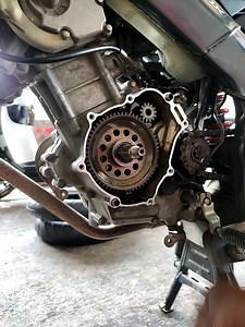 794K views · 4.9K reactions | Cara buka magnet motor sport dan bebek yamaha pake treker no 9 #bengkelmotor #otomotip #tutorial | Belajar Mekanik Dari NOL | Facebook