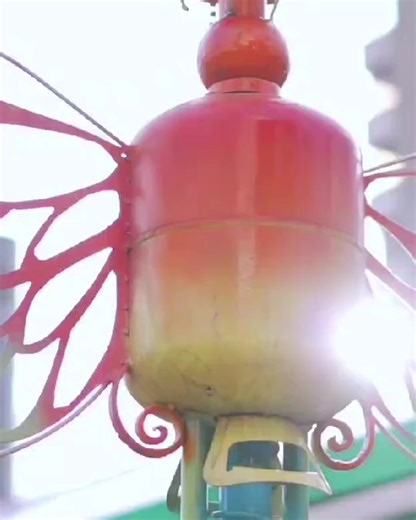 ¡Bienvenidos a Quito, la joya de Ecuador!  Descubre la magia de nuestra ciudad con Visit Quito. Explora su historia en cada calle empedrada, sumérgete en su cultura vibrante y disfruta de experiencias únicas. Desde la majestuosidad de la Mitad del Mundo hasta la belleza de sus parques y la riqueza de su gastronomía, Quito tiene todo para ofrecer. Con Visit Quito, tu viaje será inolvidable.  ¡Ven y descúbrelo tú mismo! #VisitQuito #TurismoQuito | Visit Quito | Facebook