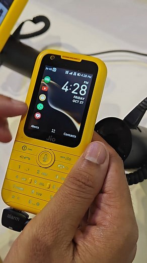 55K views · 297 reactions | Jio Phone Prima 4G : इस सस्ते बटन वाले फोन में क्या है खास, देखें वीडियो | 91mobiles Hindi | Facebook