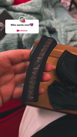 #question from @knifehunt0 #foryou #fyp #knife #knives #blade #otfknife #switchblade #autoknife #outdoors #tactical #edcknife #selfdefense #mantoy #viralvideo