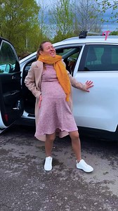 489K views · 2.8K reactions | Dog's Incredible Rescue of Pregnant Woman #FabiosaKindness #Fabiosa #viral #respect #bekind #kindnessmatters (For entertainment purposes only. Consult professionals if guidance on activities is presented. No brand affiliation is implied if any are shown. If inspired by true events, creative adaptations may be included. Content may include public footage.) | Fabiosa Daily | Facebook