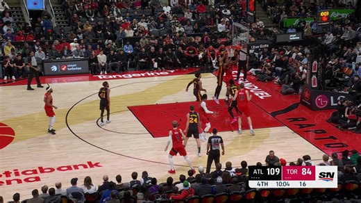 Scottie Barnes gets the dunk
