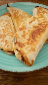 7.7K views · 48 reactions | Tortillas de Pimentón 𣏕 | Ghost kitchen | Facebook