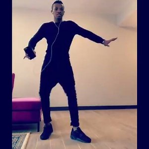 11 reactions · 13 shares | Tekno dancing to RARA | Comedian Acapella | Facebook