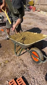 🧱 Brick planters going in nicely 🤟🏼 #brickwork #planters #gardendesigner | Fresh Air Landscapes