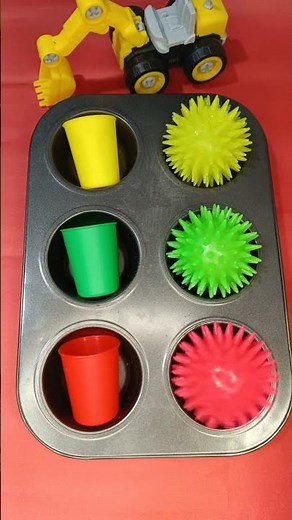 بابا جابلي بالون ياعيني ياعيني 😅#shorts