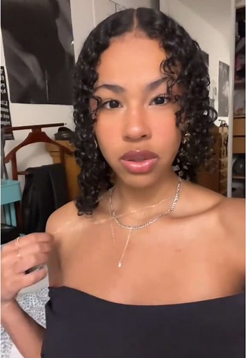 Vidéos de 62gyal (@62_gyal) avec son original - 62gyal