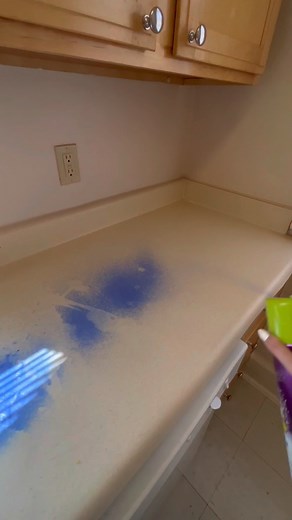 Deep clean my kitchen with me! Happy to be home :) #cleantok #cleaningvideos #cleaningmotivation #longervideos #scrubdaddy #cleaningtiktok #deepclean #kitchencleaning #militaryhousing #satisfying #cleanwithme #purplespraycleaner #kaboom #moptok #mopping | Cleaning Motivation