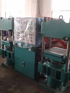 [Hot Item] Vulcanized Rubber Products Machine/Plate Press Vulcanizer Machine/Rubber Machine Automatic Mold Opening & Ejecting Plate Vulcanizer