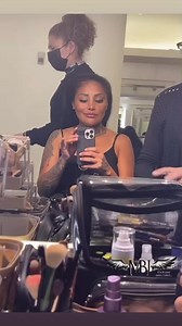 Poniéndome guapa. 😘😘 #BarbyJuarez #Campeona #box | Mariana Barby Juarez