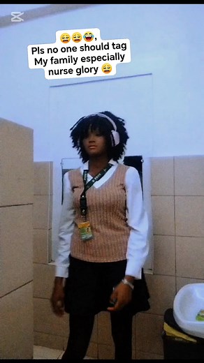 Sexy girls in the club 😂😂😩 #fypシ゚ #life #students #reelschallenge #nursingstudent #Philippines | Grandma Favour